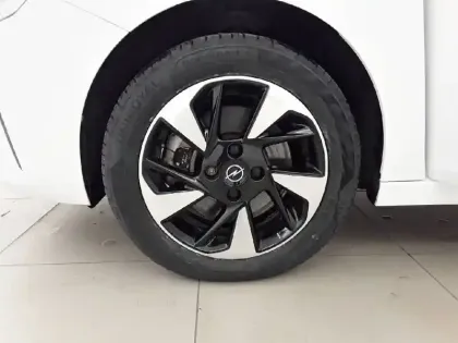 Photo 12 Opel Corsa  Electrique 136 ch & Batterie 50 kWh