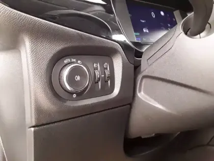 Photo 21 Opel Corsa  Electrique 136 ch & Batterie 50 kWh