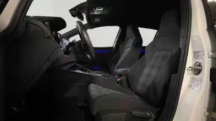 Photo 18 Volkswagen Golf  1.4 Hybrid Rechargeable OPF 245 DSG6