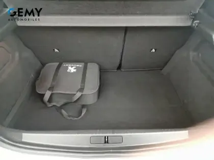 Photo 5 Peugeot 208  Electrique 50 kWh 136ch