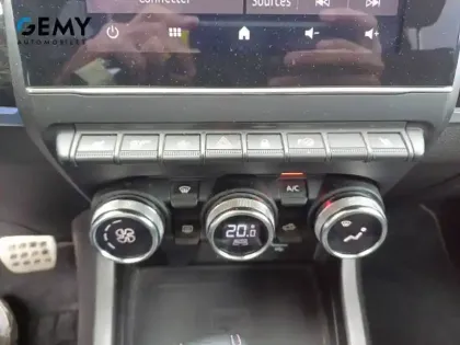 Photo 17 Renault Arkana  TCe 140 EDC FAP - 21B