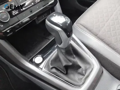 Photo 23 Volkswagen T-cross  1.0 TSI 110 Start/Stop DSG7