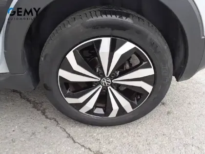 Photo 10 Volkswagen T-cross  1.0 TSI 110 Start/Stop DSG7