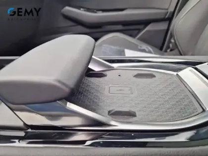 Photo 20 Renault Espace  E-Tech full hybrid 200 GSR2