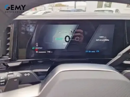 Photo 14 Renault Espace  E-Tech full hybrid 200 GSR2