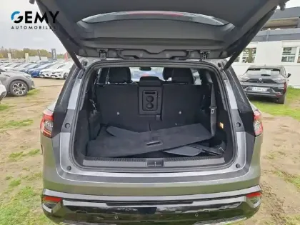 Photo 5 Renault Espace  E-Tech full hybrid 200 GSR2