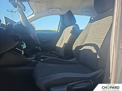 Photo 10 Peugeot 208  PureTech 75 S&S BVM5