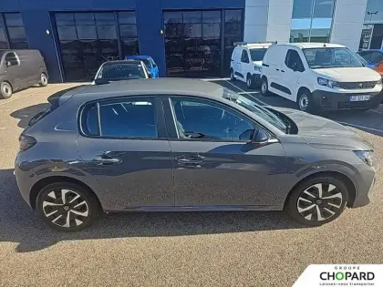 Photo 29 Peugeot 208  PureTech 75 S&S BVM5