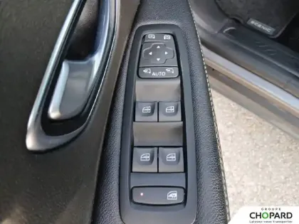 Photo 17 Renault Scenic  TCe 140 FAP - 21
