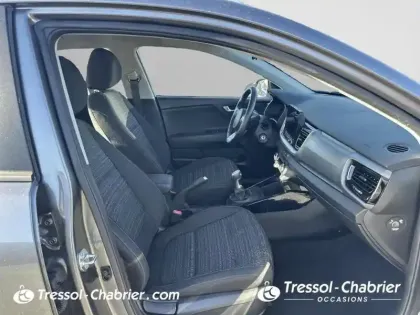 Photo 8 Kia Stonic  1.0 T-GDi 100 ch BVM6 Active