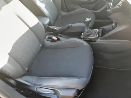 Photo 8 Opel Corsa  1.2 Turbo 100 ch BVM6 Elegance