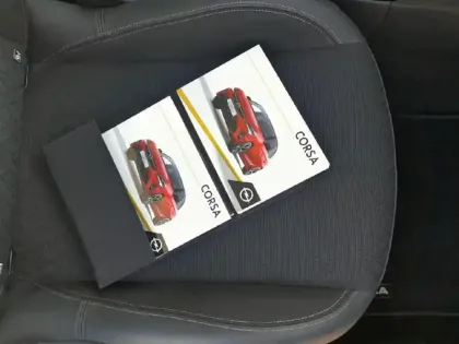 Photo 15 Opel Corsa  1.2 Turbo 100 ch BVM6 Elegance