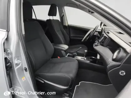 Photo 8 Toyota Rav4  Hybride 218 ch 2WD Dynamic