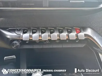 Photo 12 Peugeot 3008  Puretech 180ch S&S EAT8 GT Line