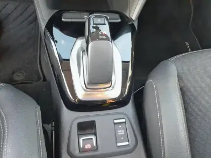 Photo 23 Opel Corsa  Electrique 136 ch & Batterie 50 kw/h Elegance