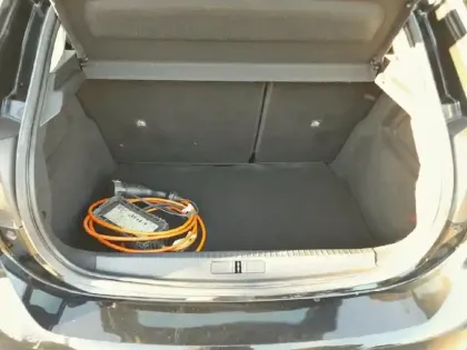 Photo 7 Opel Corsa  Electrique 136 ch & Batterie 50 kw/h Elegance