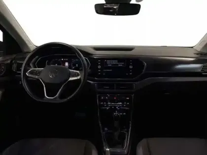 Photo 8 Volkswagen T-cross 1.0 TSI 110 Start/Stop DSG7 R-Line Tech