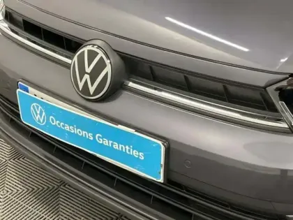 Photo 7 Volkswagen Polo 1.0 TSI 95 S&S BVM5 VW Edition