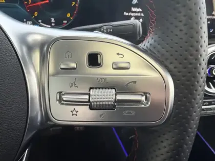 Photo 18 Mercedes Classe B 200 AMG Line Edition Full Led Toit Ouvrant Apple