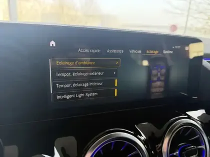 Photo 31 Mercedes Classe B 200 AMG Line Edition Full Led Toit Ouvrant Apple