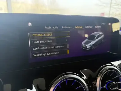 Photo 30 Mercedes Classe B 200 AMG Line Edition Full Led Toit Ouvrant Apple