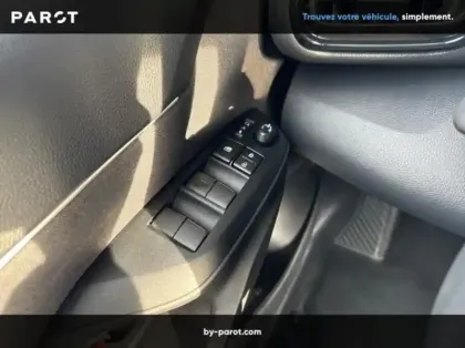 Photo 5 Toyota Yaris 116h Dynamic MY22