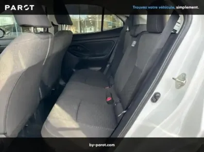 Photo 8 Toyota Yaris 116h Dynamic MY22