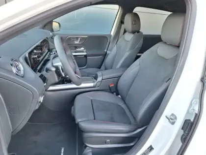 Photo 13 Mercedes Classe B 200 d AMG Line 2470