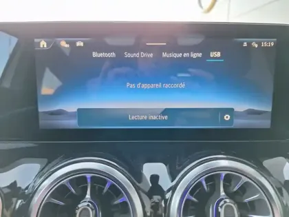 Photo 27 Mercedes Classe B 200 d AMG Line 2470