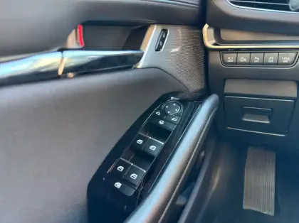 Photo 5 Mazda 3 2.0 e-SKYACTIV-X M-Hybrid 186ch Exclusive Line BVA 2025