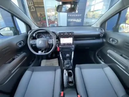 Photo 3 Citroën C3 Aircross PureTech 130 S&amp;S EAT6 Shine Pack