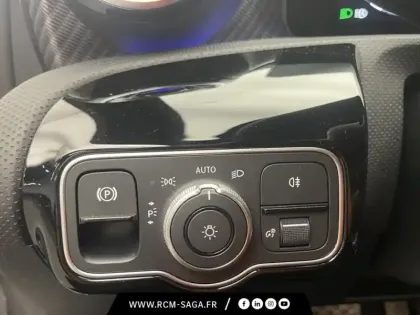 Photo 12 Mercedes Classe A 180 d Progressive Line