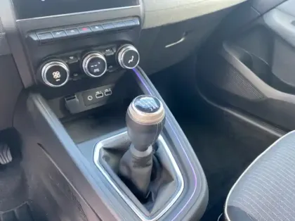 Photo 7 Renault Clio 1.0 TCe 90ch Techno - 24