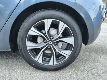 Photo 21 Renault Clio V Limited Edition 1.6 140 ch EDC