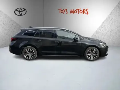 Photo 5 Toyota Corolla Hybride 1.8L 140h Design