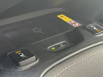 Photo 14 Toyota Corolla Hybride 1.8L 140h Design