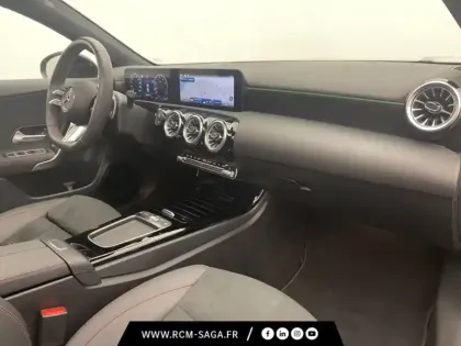 Photo 20 Mercedes Classe A 200 AMG Line