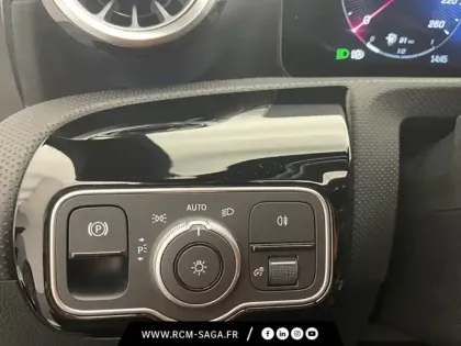 Photo 12 Mercedes Classe A 200 AMG Line