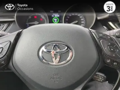Photo 12 Toyota C-HR  1.8 Hybride 122ch Collection E-CVT