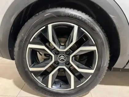 Photo 12 Citroën C4  Moteur électrique 136ch (100 kW) Shine Automatique