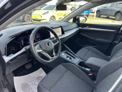 Photo 12 Volkswagen Golf  2.0 TDI SCR 150ch Life Business DSG7