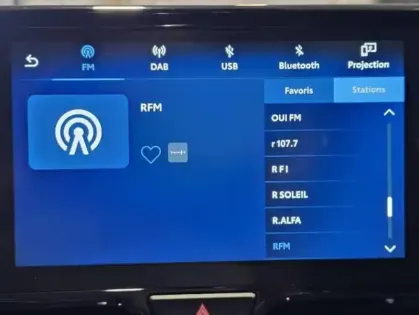 Photo 8 Toyota Yaris  Cross 116h Dynamic MC24