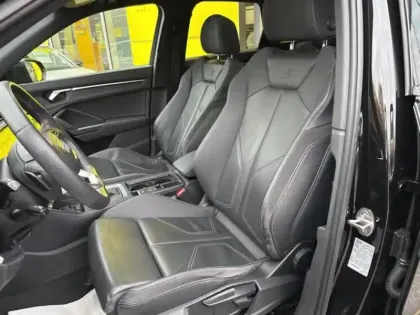 Photo 10 Audi Q3  40 TFSI 190ch S line quattro S tronic 7