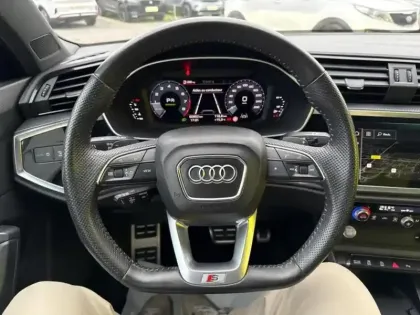 Photo 14 Audi Q3  40 TFSI 190ch S line quattro S tronic 7