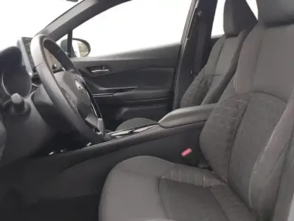 Photo 6 Toyota C-HR  122h Edition 2WD E-CVT MY20