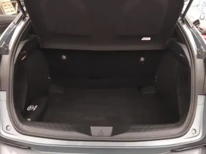 Photo 8 Toyota C-HR  122h Edition 2WD E-CVT MY20