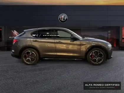 Photo 3 Alfa Romeo Stelvio  2.2 Diesel 160ch Sprint AT8