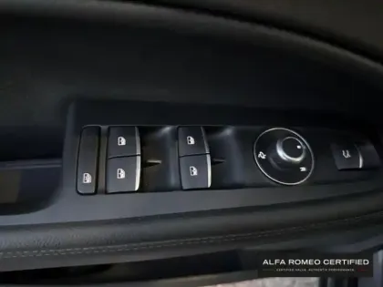 Photo 14 Alfa Romeo Stelvio  2.2 Diesel 160ch Sprint AT8