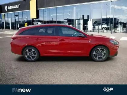 Photo 6 Hyundai I30  SW 1.0 T-GDi 120ch Hybrid 48V Creative DCT-7