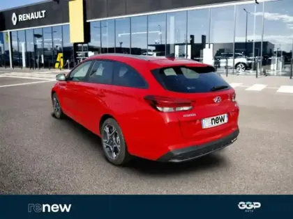 Photo 3 Hyundai I30  SW 1.0 T-GDi 120ch Hybrid 48V Creative DCT-7